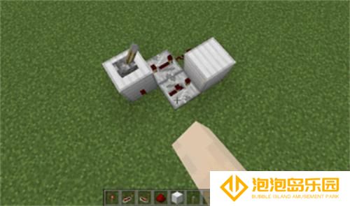 我的世界中继器时钟怎么制作-中继器时钟制作方法